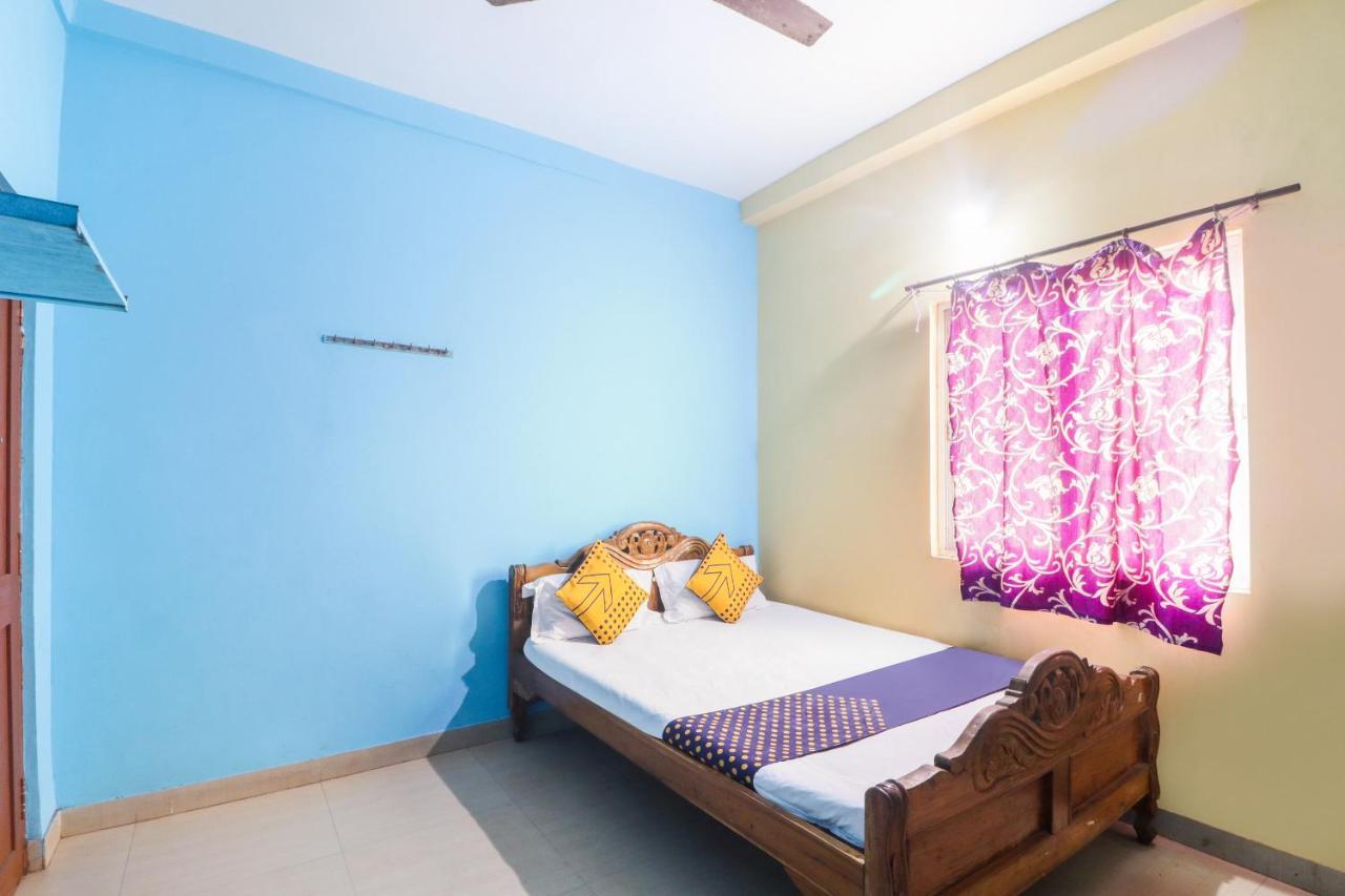 Spot On 68703 Delight Inn Puri Luaran gambar
